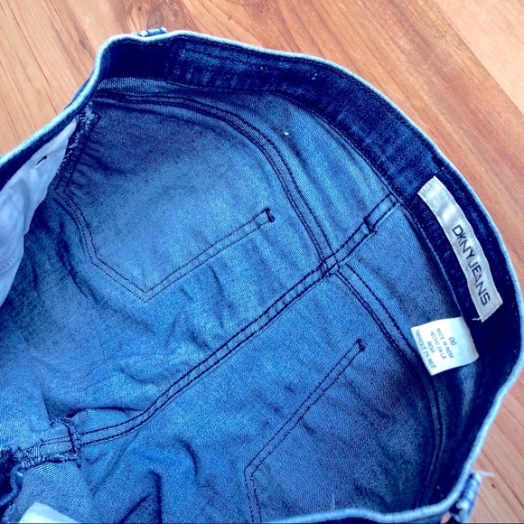 DKNY SoHo Skinny Crop Jeans Blue Size 6 Women’s - Picture 5 of 15